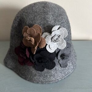 Cute Flower Wool Hat